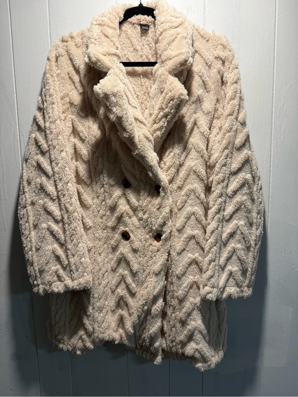 SHEIN Cream Plush Double-Breasted Teddy Coat